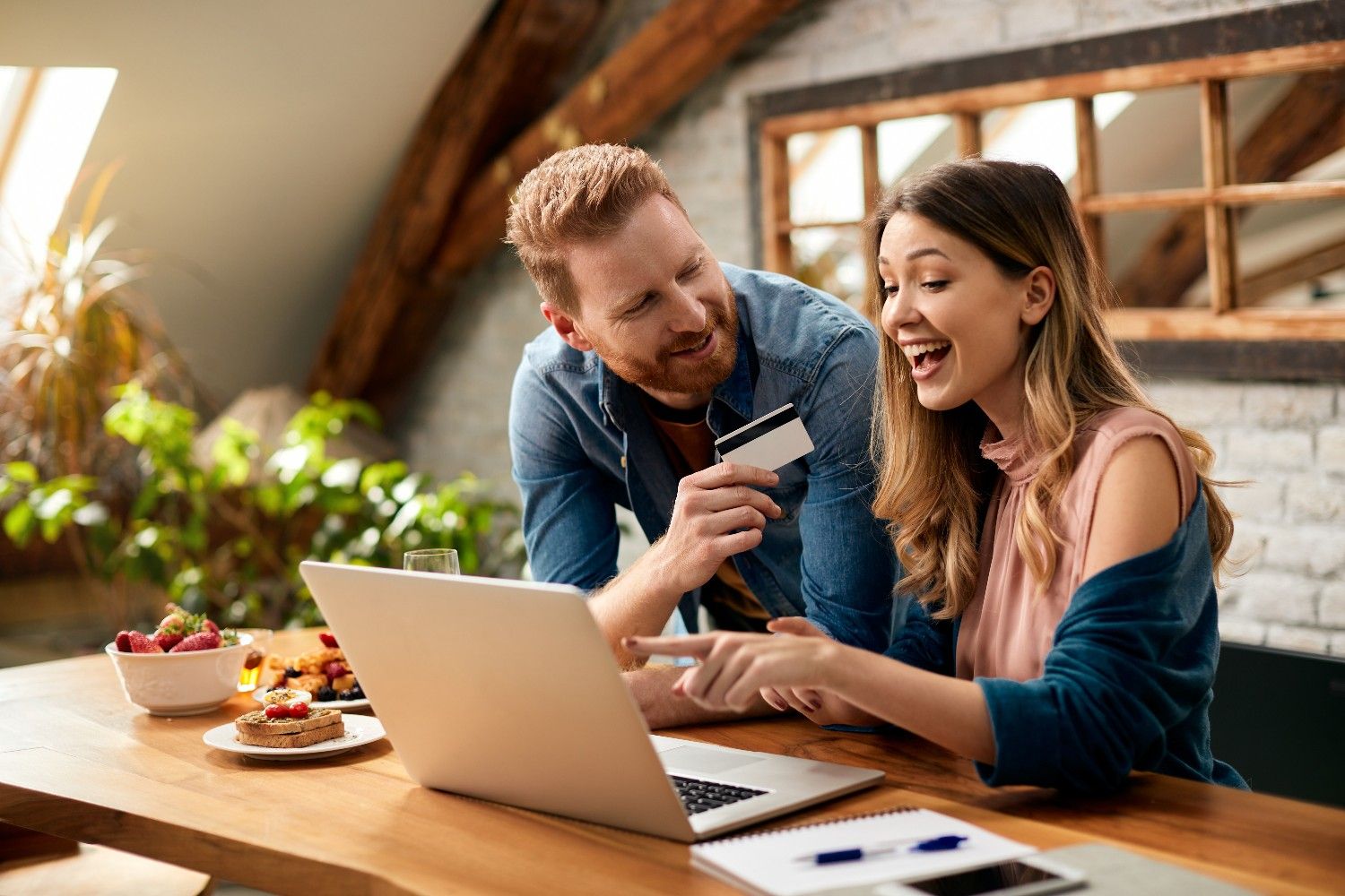 E-commerce & Subscription Platforms